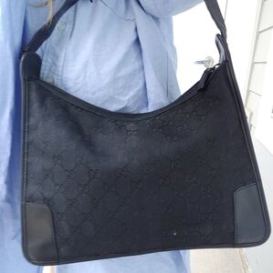 Authentic Gucci GG Monogram Supreme Shoulder Bag